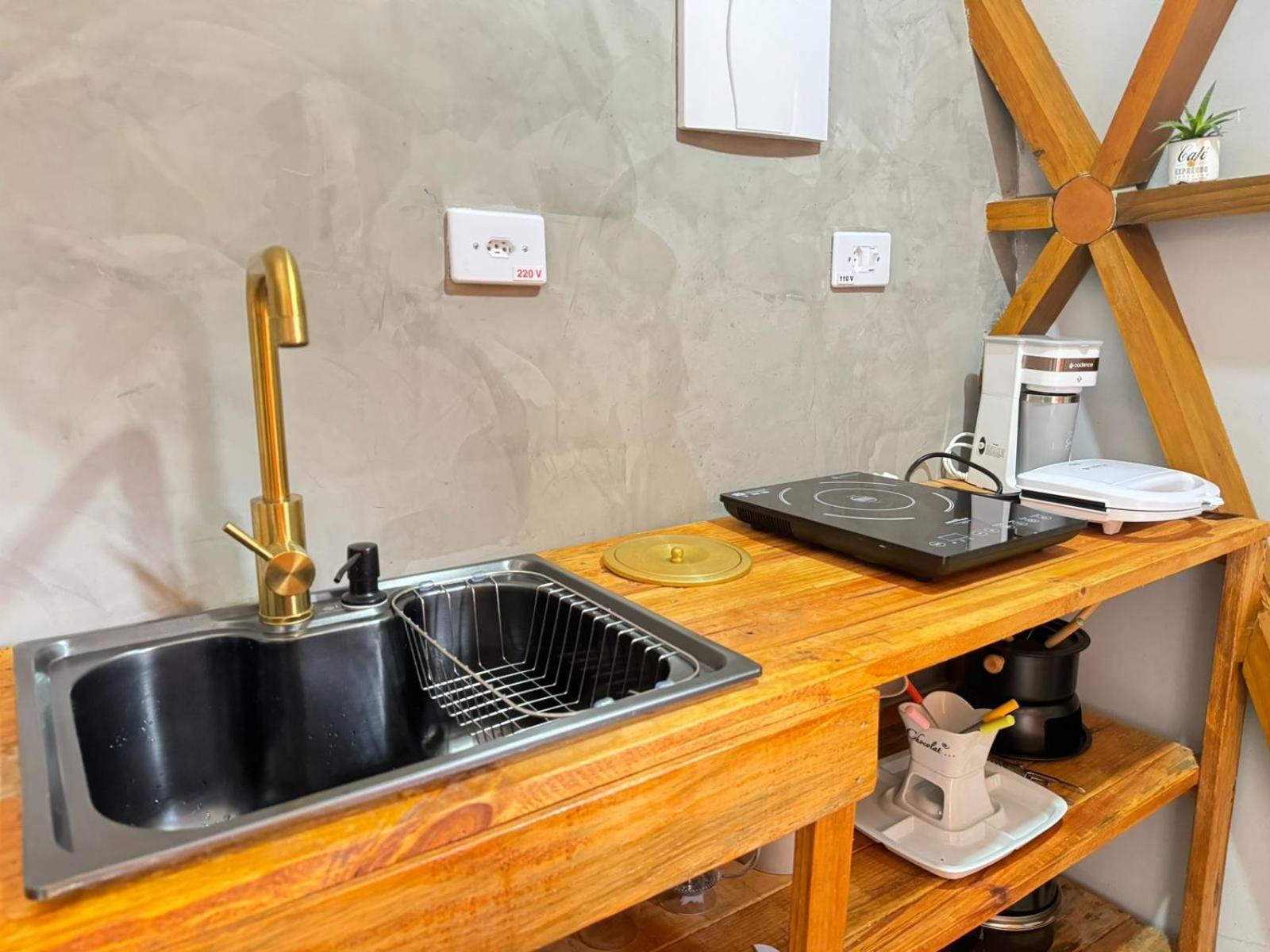 Apartamento Domo Geodesico Com Ar-condicionado E Banheira *