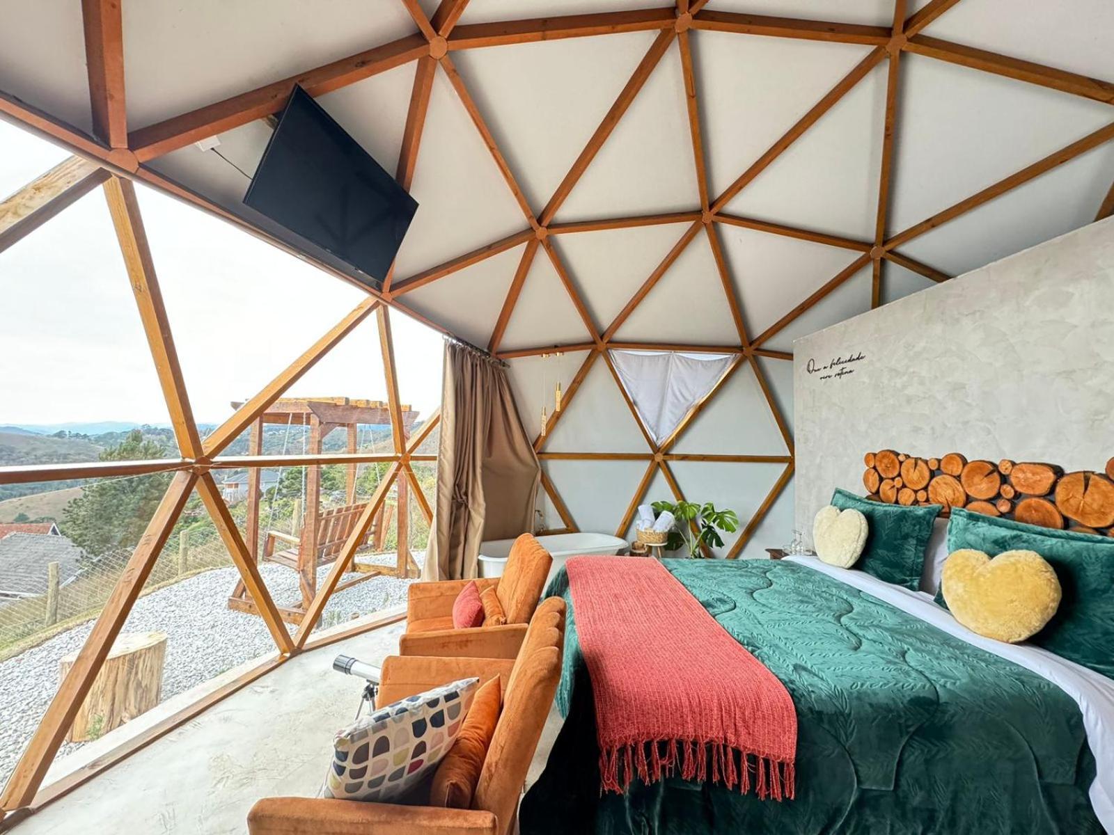 Domo Geodesico Com Ar-condicionado E Banheira Apartamento